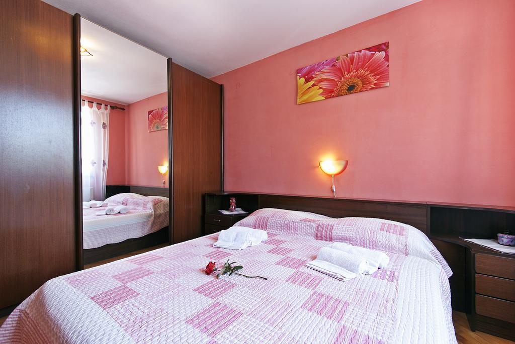 Apartments Elda Rovinj Quarto foto